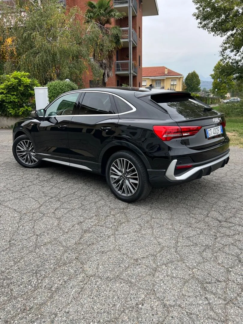 Audi Q3 2024 photo 2