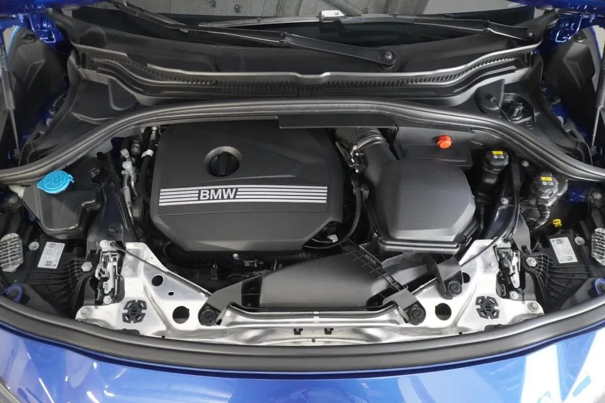 BMW 2 Series 2022 photo 3