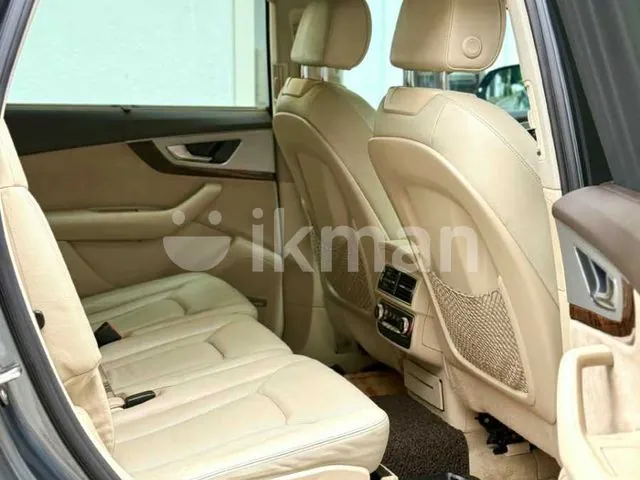 Audi Q7 2016 photo 4