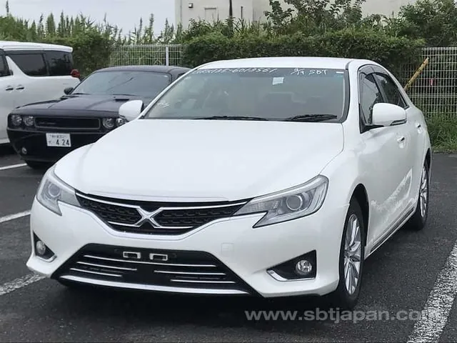 Toyota Mark X 2015 photo 2