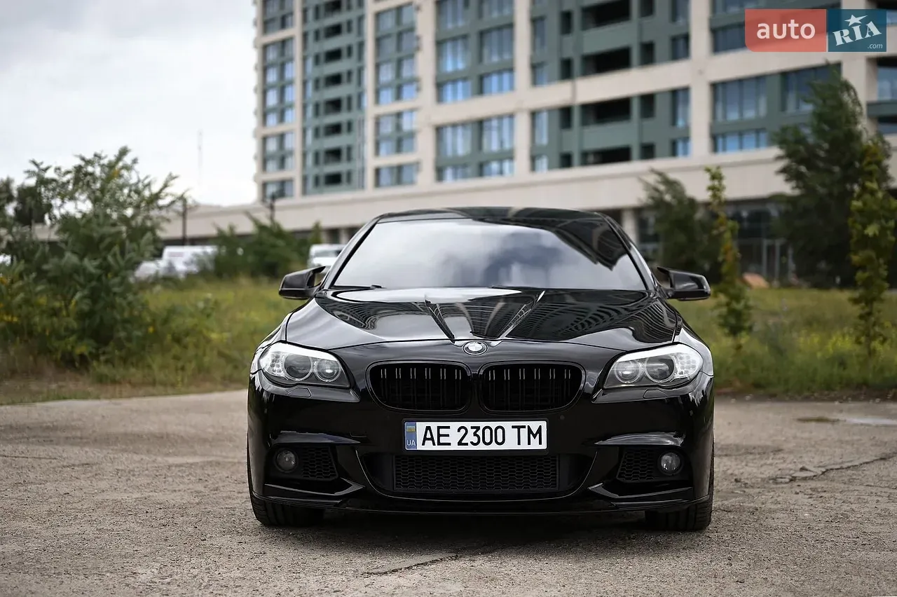 BMW 5 Series 2011 photo 5