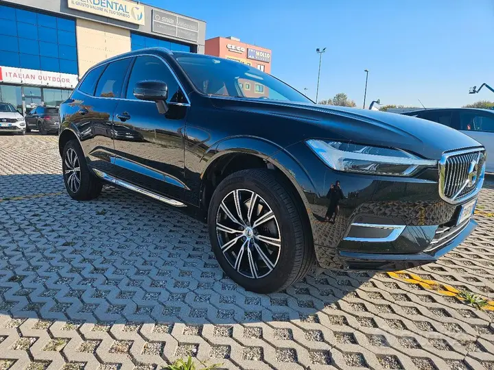 Volvo Xc60 2018 photo 2