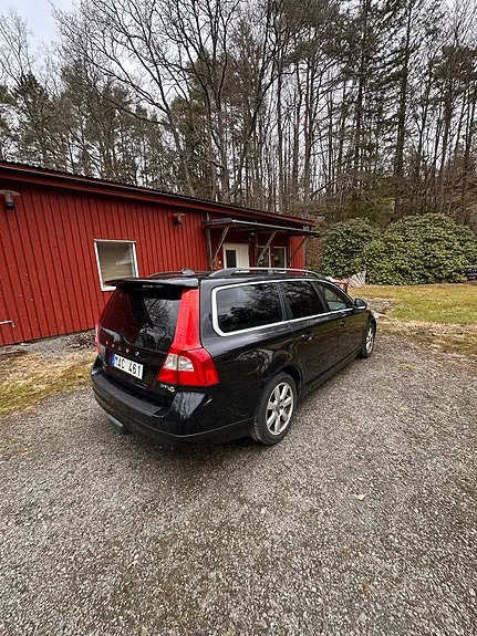 Volvo V70 2012 photo 3