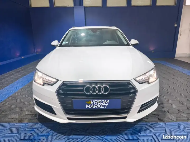 Audi A4 2017 photo 2