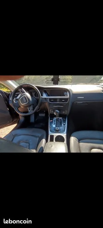 Audi A5 2011 photo 3