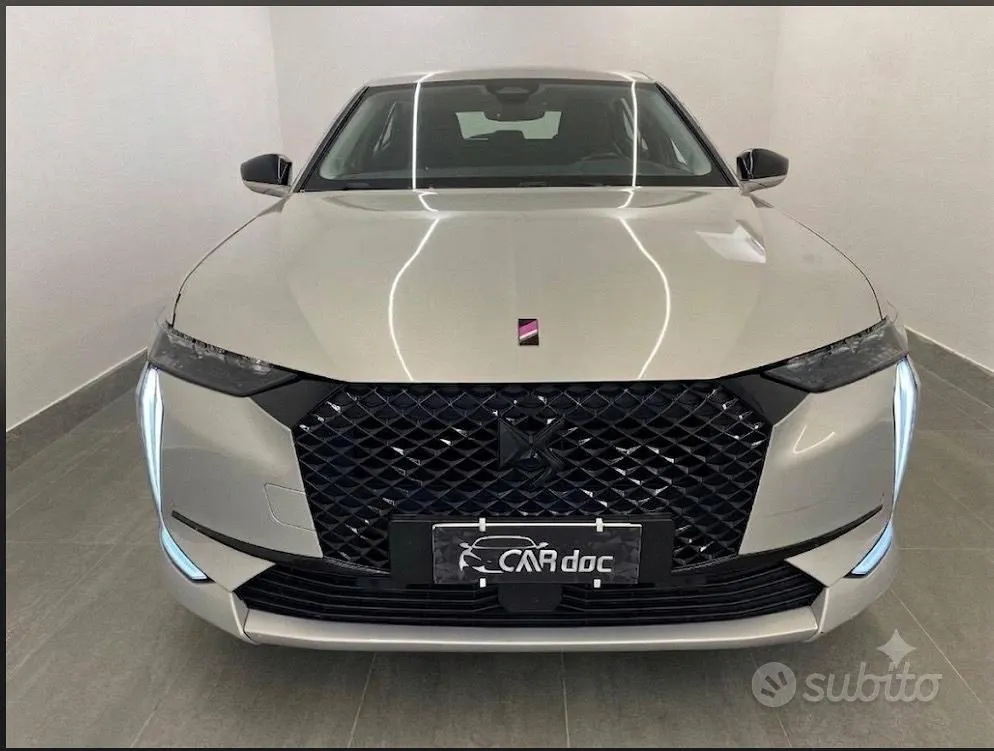 DS Automobiles Ds 4