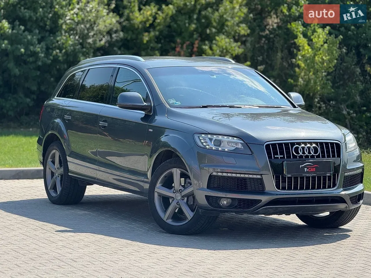 Audi Q7 2015 photo 4