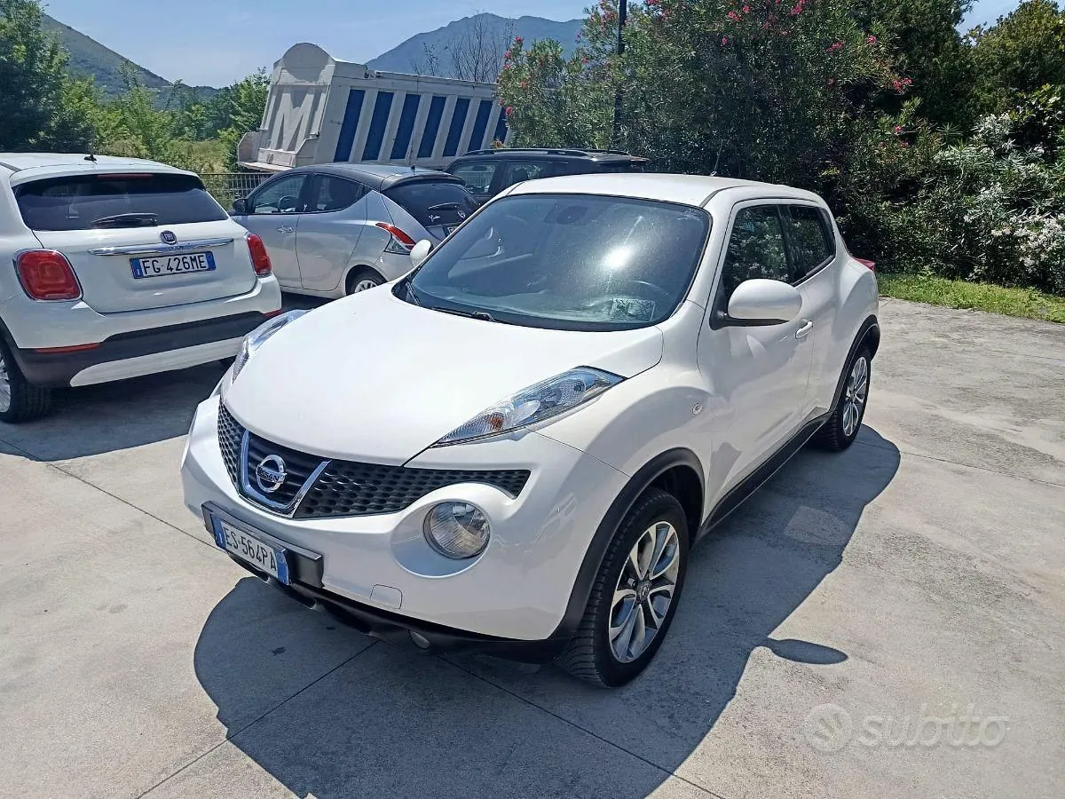 Nissan Juke 2013 photo 2