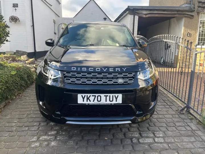 Land Rover Discovery Sport 2020 photo 2