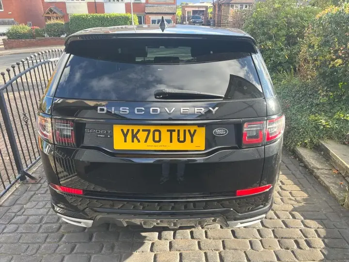 Land Rover Discovery Sport 2020 photo 3