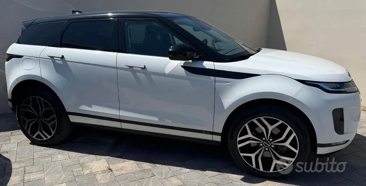 Land Rover Evoque 2020 photo 3