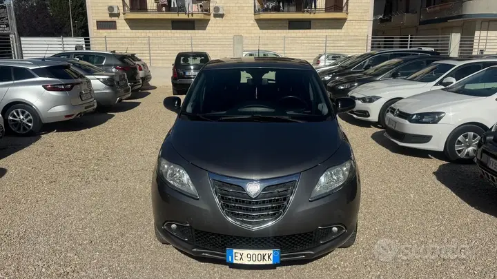 Lancia Ypsilon 2014 photo 3