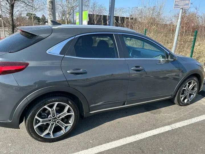 Kia Xceed 2020 photo 3