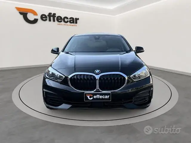 BMW 118D 2022 photo 2