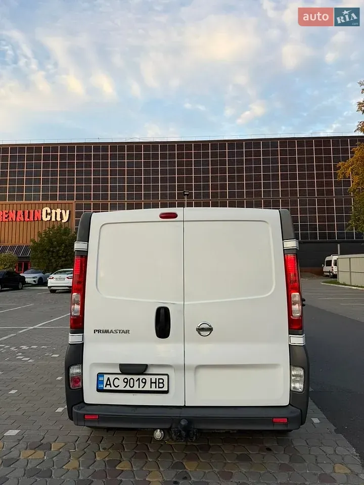 Nissan Primastar 2013 photo 5