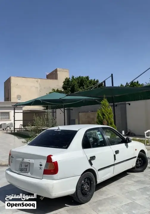 Hyundai Verna 2002 photo 4