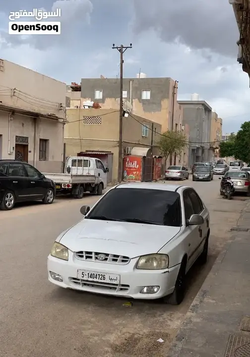 Hyundai Verna 2002 photo 2