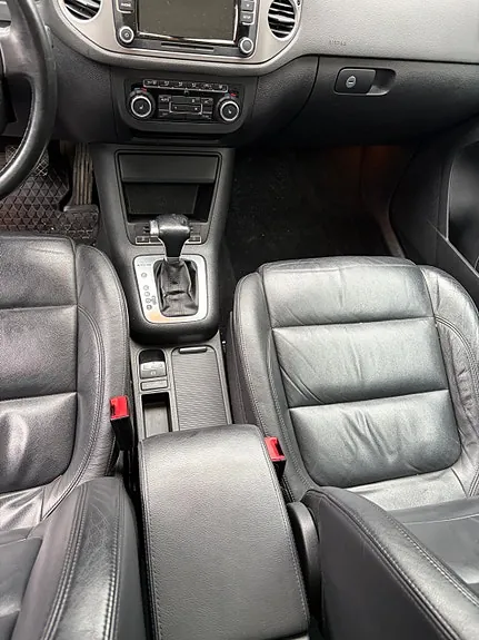 Volkswagen Tiguan 2010 photo 3