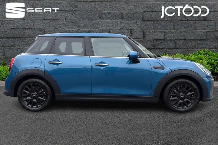 Mini Hatch 2023 photo 4