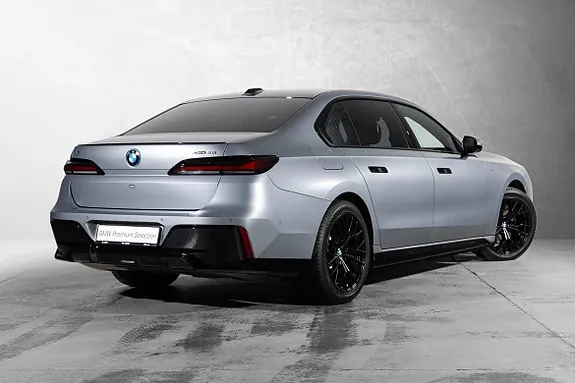 BMW I7 2024 photo 3