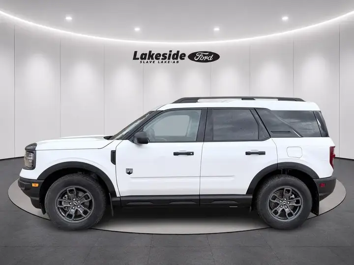 Ford Bronco Sport 2024 photo 2