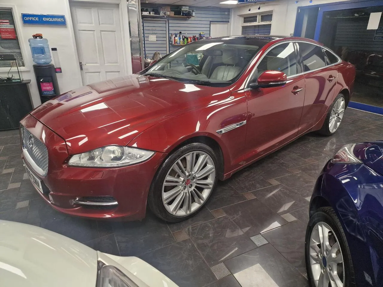 Jaguar Xj 2010 photo 5