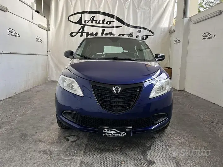 Lancia Ypsilon 2014 photo 3