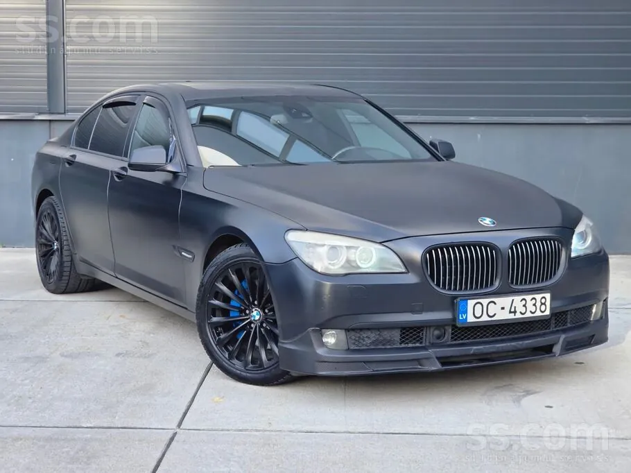 BMW 740 2010 photo 5
