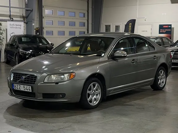 Volvo S80