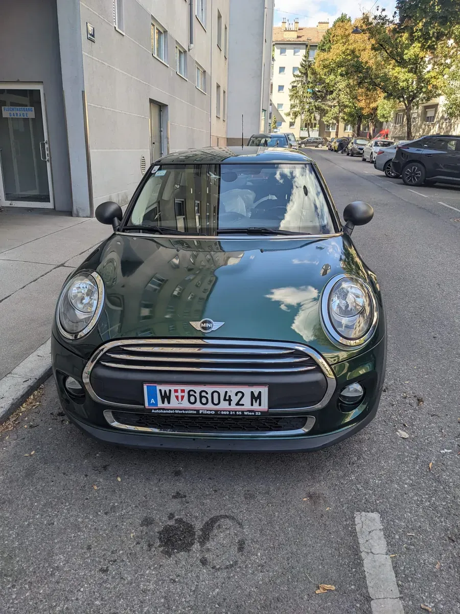 Mini Mini One F56 2014 photo 2