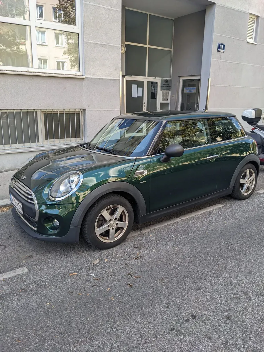 Mini Mini One F56