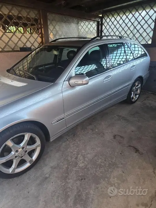 Mercedes-Benz C-Class 2007 photo 3
