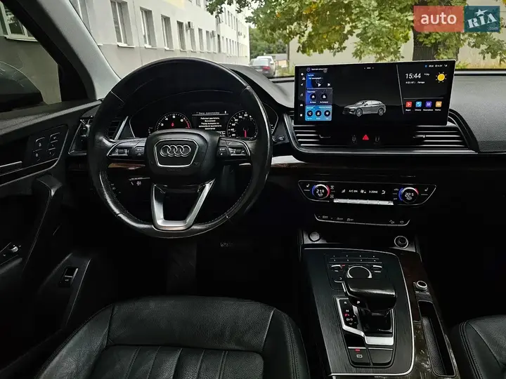 Audi Q5 2017 photo 3