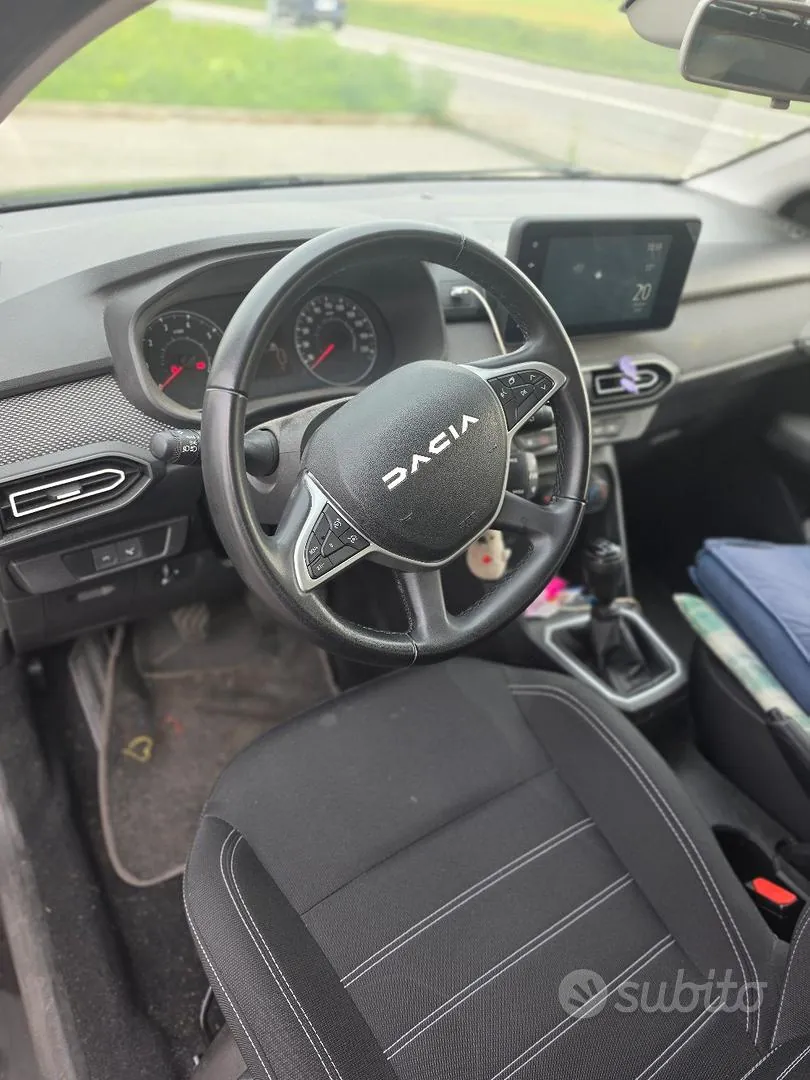 Dacia Sandero 2023 photo 4