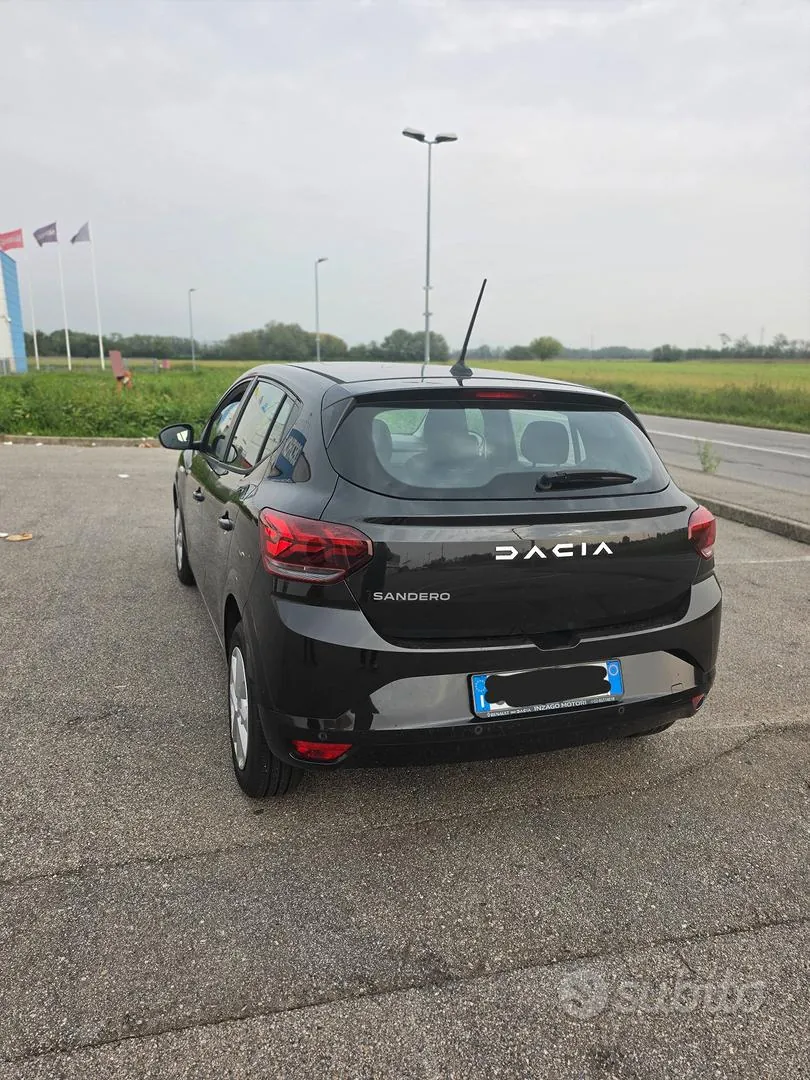 Dacia Sandero 2023 photo 3