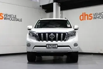 Toyota Land Cruiser Prado 2017 photo 3
