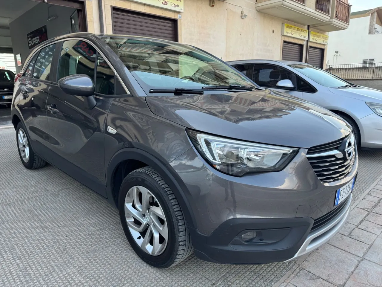 Opel Crossland X 2019 photo 2