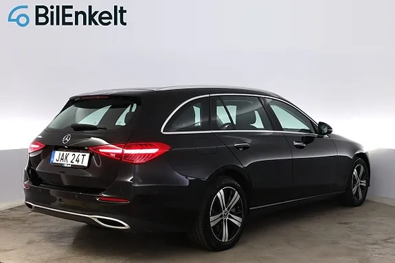 Mercedes-Benz C300 2023 photo 3