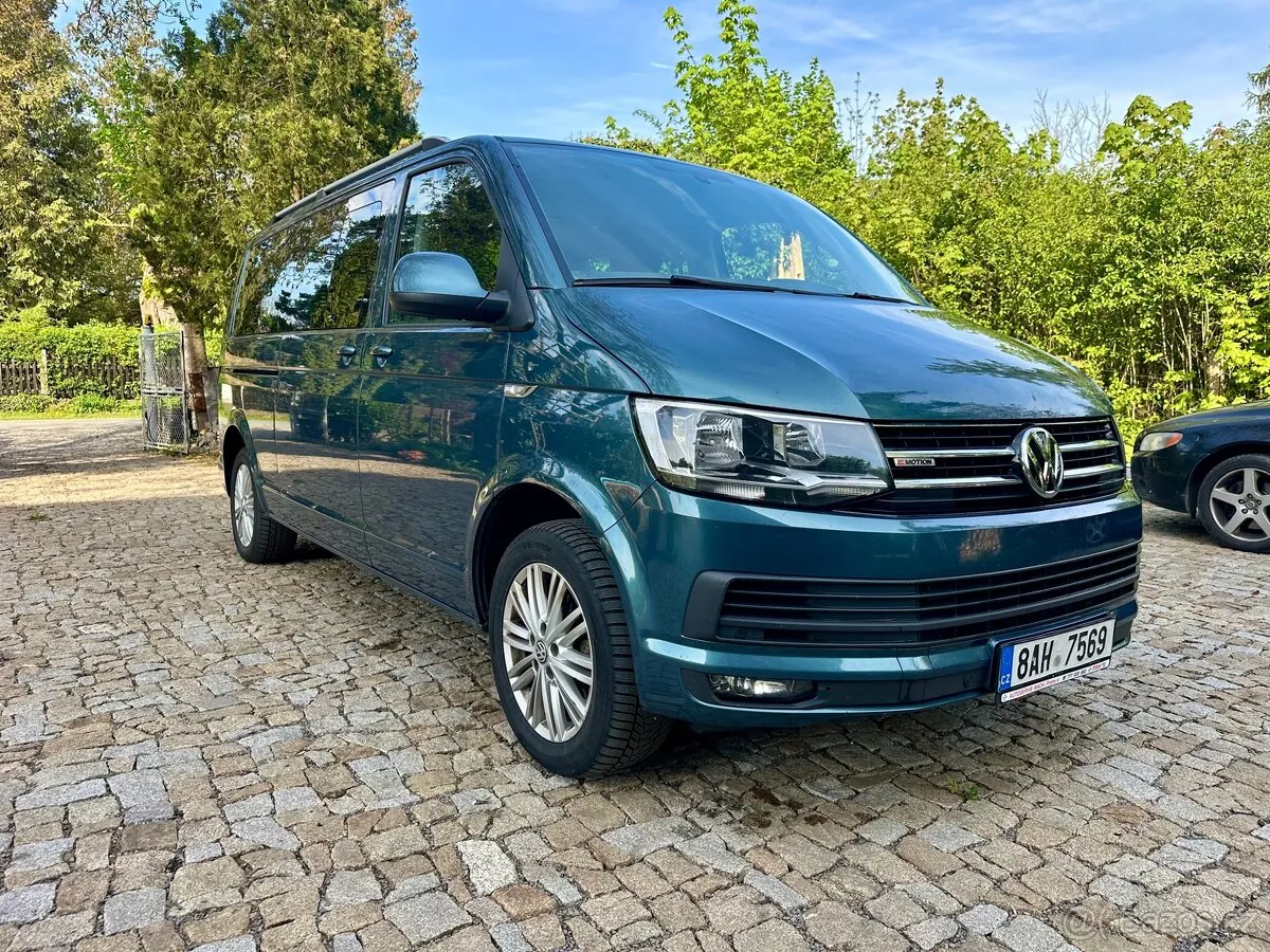 Volkswagen Multivan 2016 photo 2