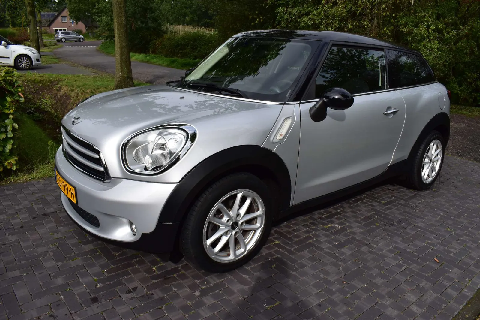 Mini Cooper Paceman 2016 photo 2