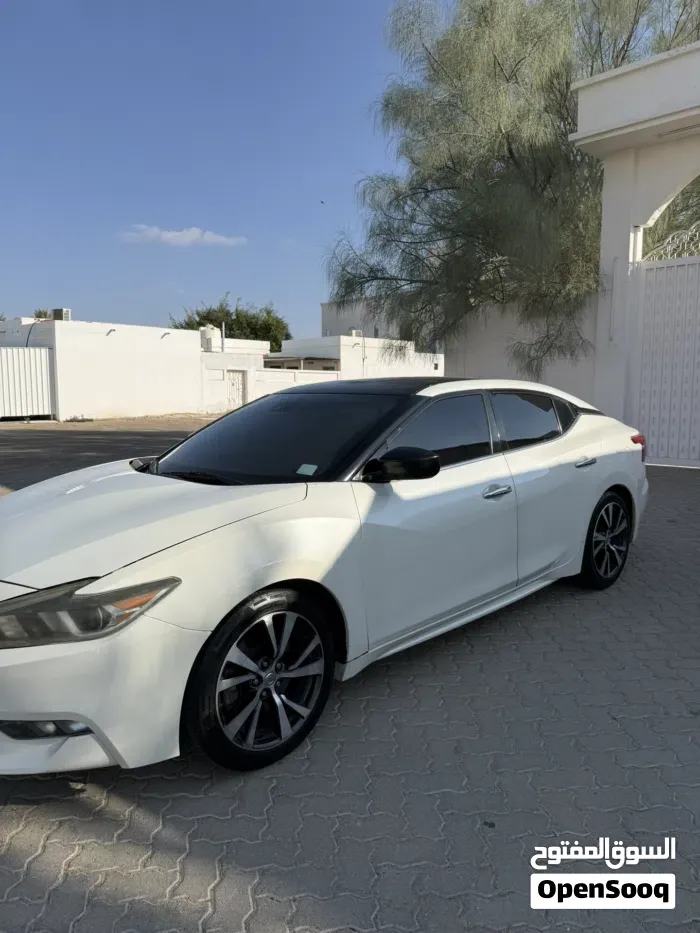 Nissan Maxima 2016 photo 2