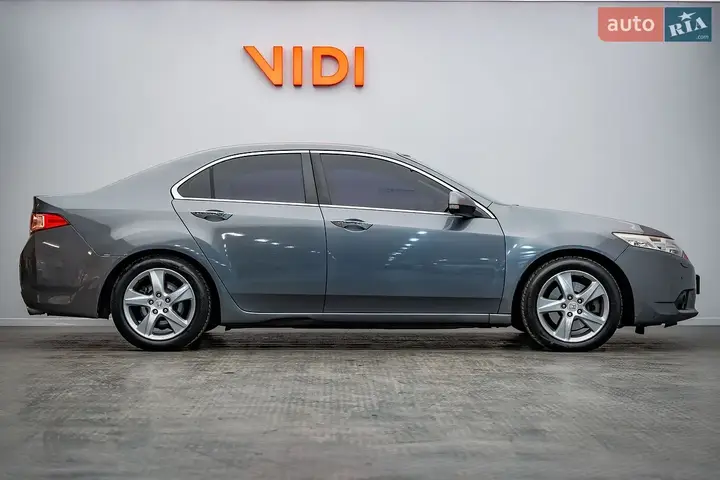Honda Accord 2011 photo 4