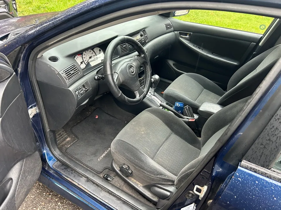 Toyota Corolla 2003 photo 3