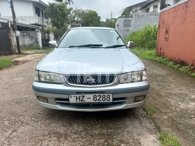 Nissan Sunny 2000 photo 2