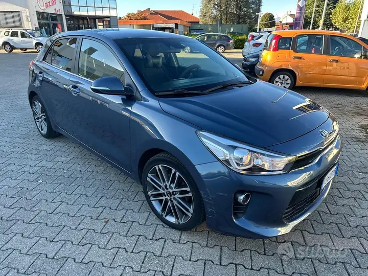 Kia Rio 2018 photo 2