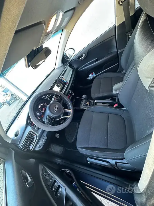 Kia Rio 2018 photo 4