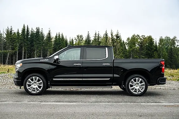 Chevrolet Silverado 1500 2023 photo 2