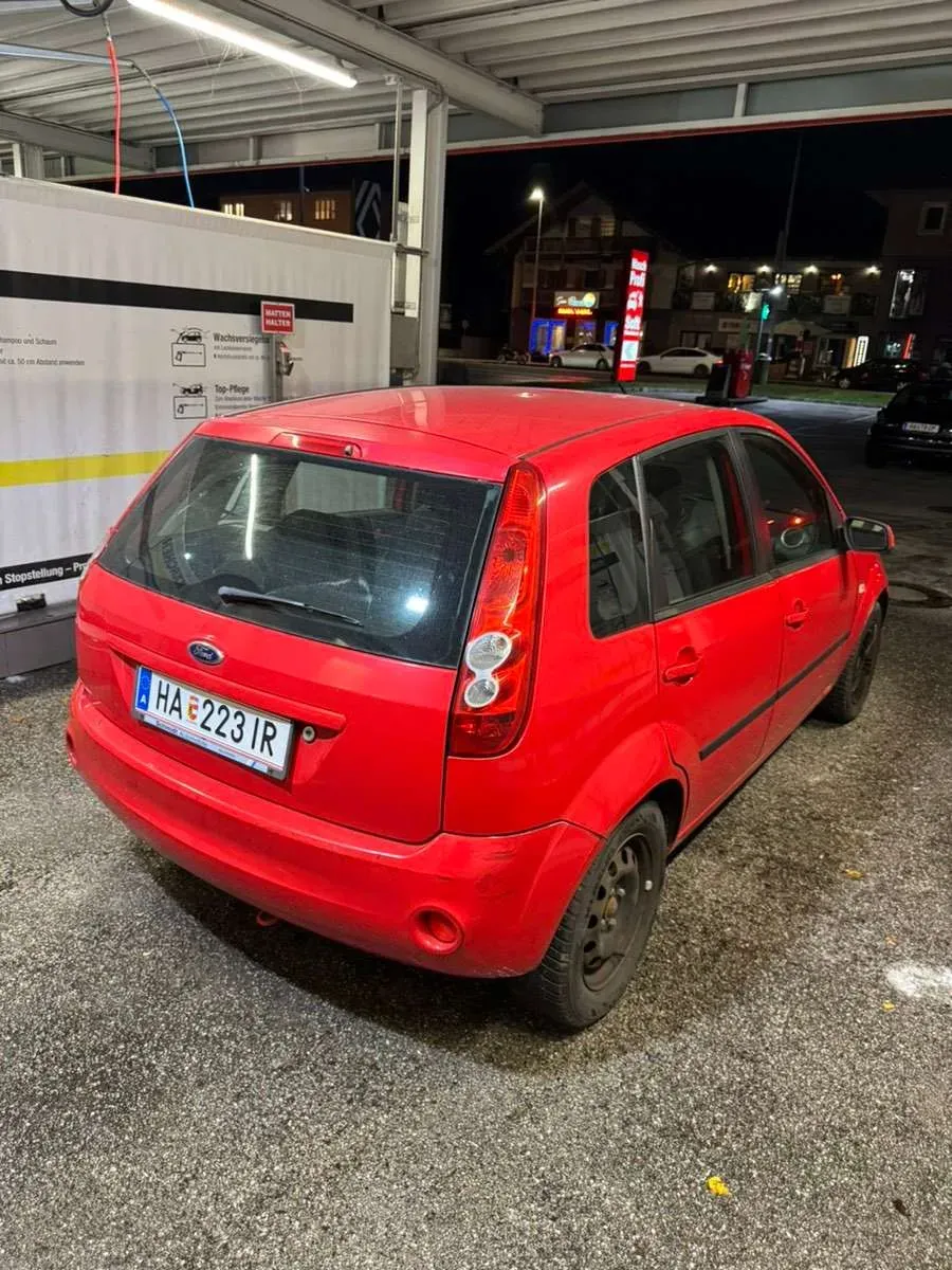 Ford Fiesta 2007 photo 3