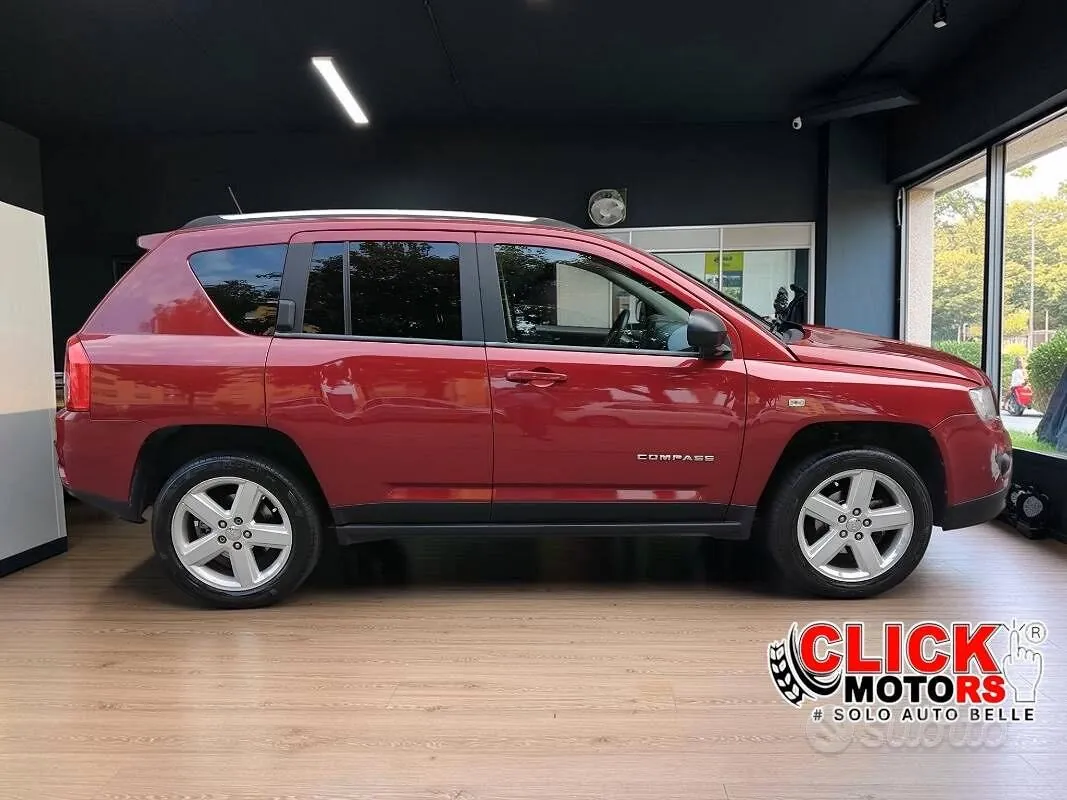 Jeep Compass 2012 photo 4