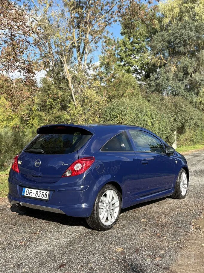 Opel Corsa 2011 photo 4